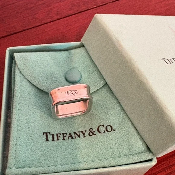 Tiffany & Co. 1837 Square Ring - 100% Authentic - Picture 4 of 5